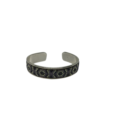 Cuff armband met luxe paars/silver kralenwerk