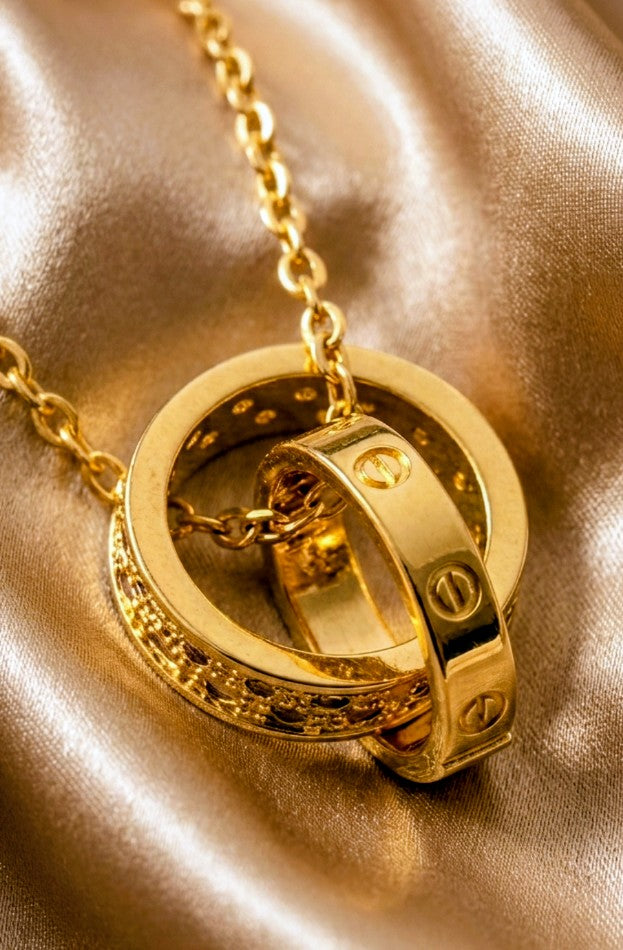 Ketting goudkleurig hanger '2-rings'