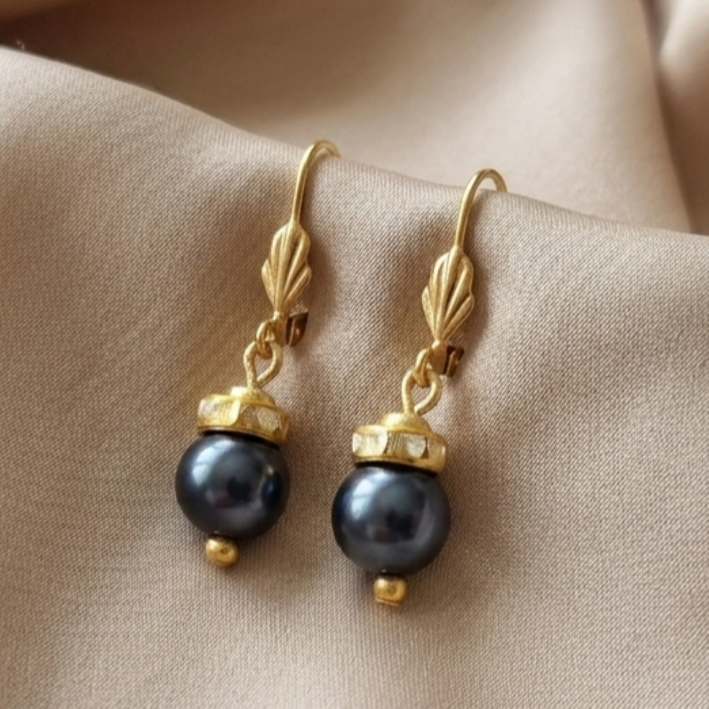 Oorbel parel blauw parelmoer
